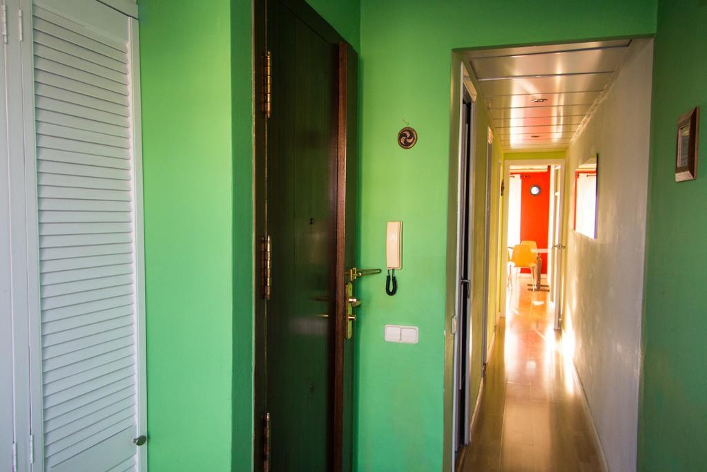 A Home In Barcelona Luaran gambar